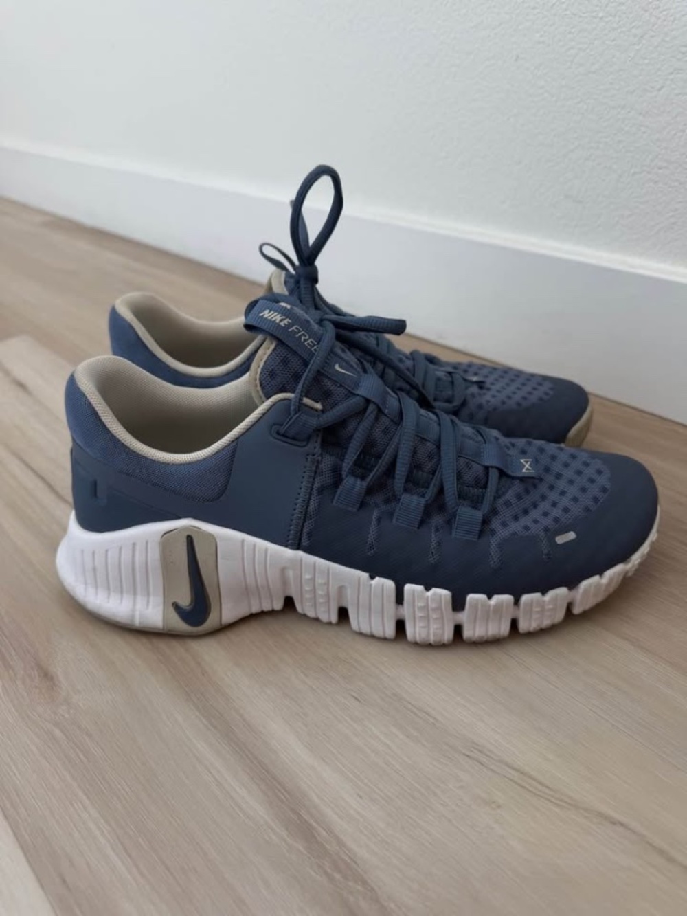 Nike Free Metcon 5 Training Shoe (Women’s 9.5)